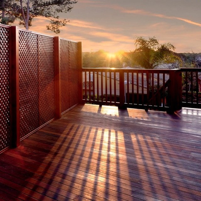 Fence & Deck Staining